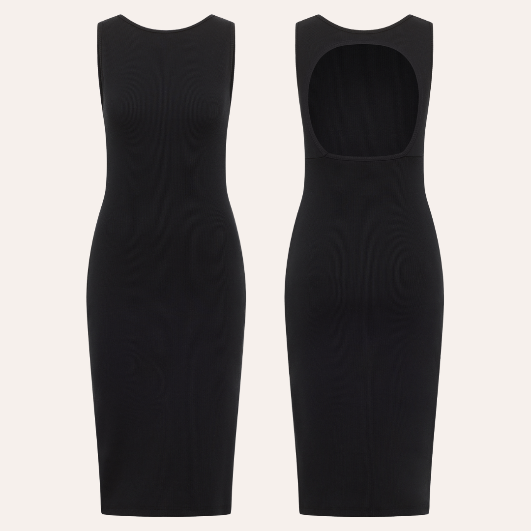 Luna rib-knit cotton dress with open back. Robe Luna en coton côtelé avec dos ouvert. Luna 露背罗纹针织棉质连衣裙。 Rippstrick-Baumwollkleid „Luna“ mit offenem Rücken. Abito Luna in cotone lavorato a costine con schiena scoperta. Vestido Luna de algodón en punto de canalé y espalda abierta.